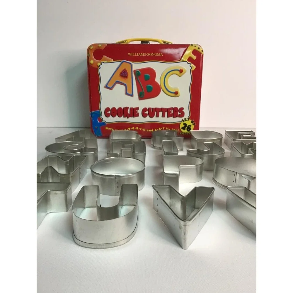 Williams‎ Sonoma ABC Alphabet Cookie Cutter Set 26 Letters with Storage Tin Box